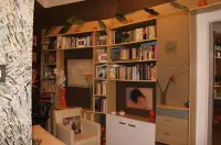 Cosy & Spacious Apartment, City Center, WiFi FREE Hotels in Zizkow