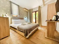 Central Hotel & Restaurant