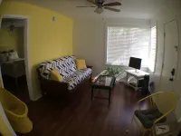 DOWNTOWN COZY APARTMENT