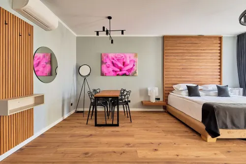 Bach Apartments 2 Hotels in Sura Mare