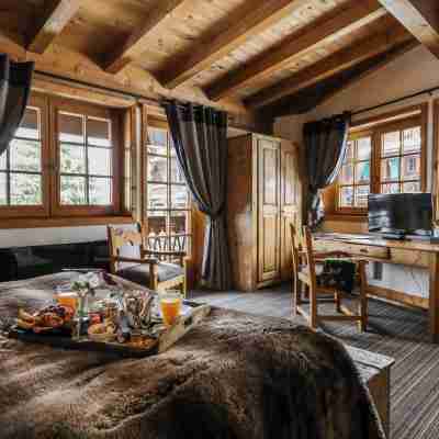 Hôtel Le Fer à Cheval Rooms