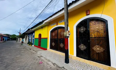 3 BR Colonial Downtown With Private Pool , King Beds, A/C and Great View Отели рядом с достопримечательностью «Avenia La Calzada»