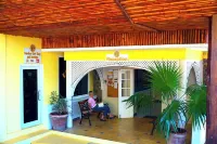 Barefoot Suites Hotels in Arnos Vale