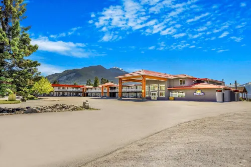 Days Inn by Wyndham Golden Hotels in Golden