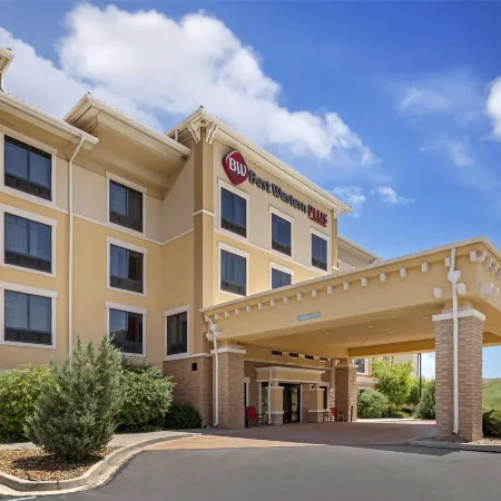 Best Western Plus Hudson Hotel  Suites
