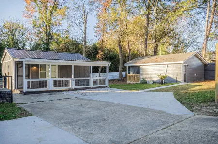 Cozy Studio Home Fully Equipped Отели рядом с Аэропорт Коламбус Метрополитен