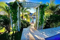 Luxury Water Front Villa Freeport Bahamas