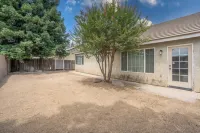 New Listing University Pastoral Hotel dekat Merced County Courthouse Museum