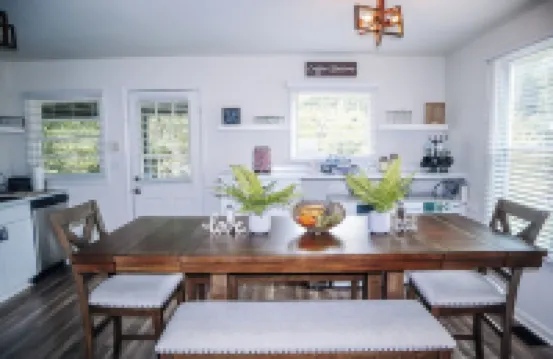 Cozy 3-bedroom house in  Decatur with AC, WiFi Hotels in Belvedere Park