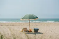 Canoe Place Inn & Cottages