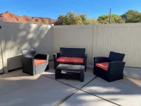 Gorgeous New Townhome with Hot Tub