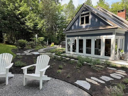 Private Lakefront Estate with 180 Degree Views Hotels in Raymond