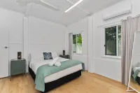 Townsville Suites