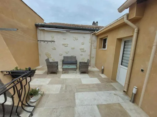 Charmant Appartement Hotels in Tarascon