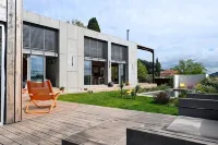 le Hangar Yacco & Tiny House - Garage Revisité par Benoit Gillet Architecte