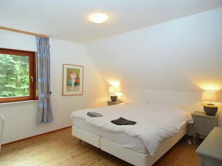 Quaint Holiday Home Near Ski Area in Neuastenberg