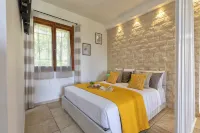 Domo Anghèleda - Detached with large garden, a few minutes from the sea