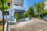 3 minutes from the beach: lovely studio apartment Brijuni Islands 주변 호텔