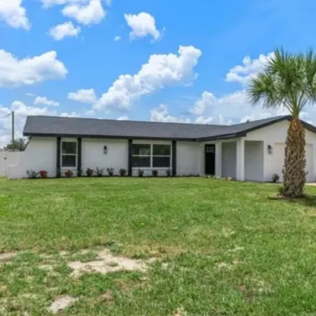 La Casita Of Spring Hill 3BR/2Bath POOL HOME