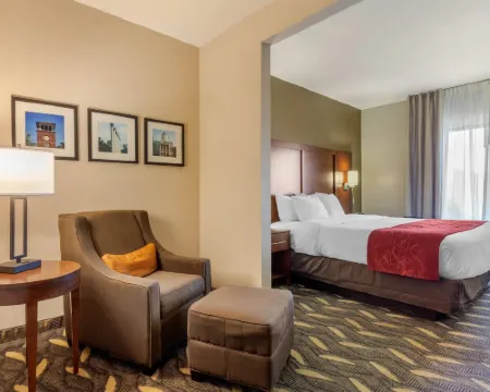 Comfort Suites ローラのホテル
