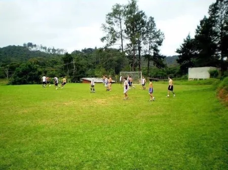 70 Km from São Paulo for 20 people - DISPONIVEL REVEILLON Отели в г. Биритиба-Мирин