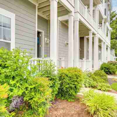Walk to Ocean: Group Getaway in Virginia Beach! Others