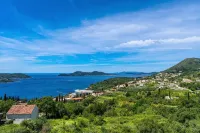 Peaceful Sea-View Villa Near Dubrovnik – Perfect for Families & Groups