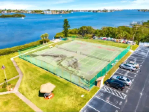 Beach Escape in 10 Minutes!