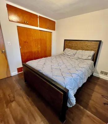 Stylish Mid Century Modern- 1 Hour from Oregon Coast Hotels near Willamette Valley