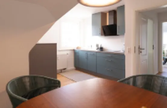 Meerjungfrau: stylish 2-room apartment, central, kitchen, bathroom, living room/bedroom