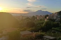 YELLOW STUDIO APARTMENT Hotels in Gragnano