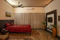 Chira Meadows Ecoresort, Dapoli
