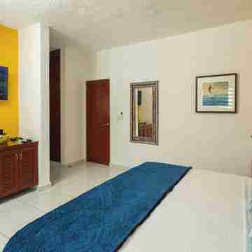 Luxury House 25 for 6-7 p, with Pool Cancun! Rooms