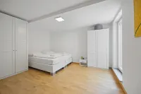 Bright 3-room maisonette apartment with 2 terraces near Schön Klinik Vogtareuth Hotel di Stephanskirchen