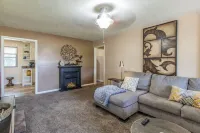 Spacious 3-Bedroom Home - Pet Friendly with Fenced Backyard