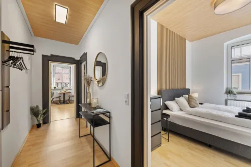 Self-check-in apartment with high-speed WiFi and free parking in the city center