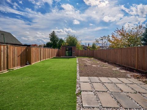 Private Jack-and-Jill bedrooms and private washroom, in a shared house