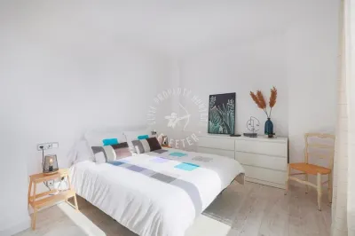 Casas del Mar 5 minutes from Sitges! Duplex with sea views Отели рядом с достопримечательностью «Can Martí del mas Roig»