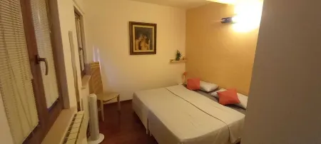 In the historic center of Monfalcone, apartment with 4 beds...