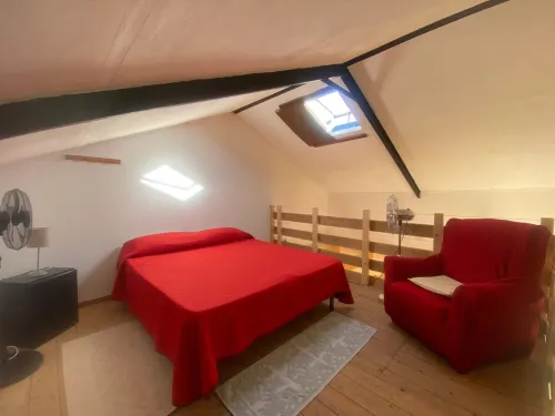 Deliziosa e Spaziosa Casa Vacanze Ideale per Famiglie e Gruppi – 5 Posti Letto