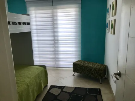 Luxury Oceanfront View Condo