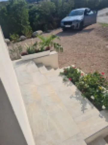 Rent mini villa between sea and mountains...