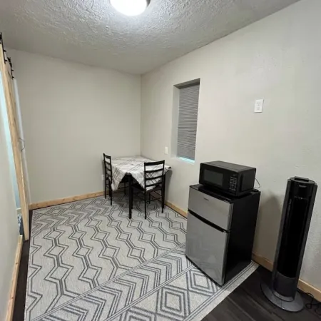 Cozy apartment near GNP!