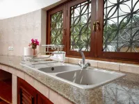 Enchanting 3-bedroom villa with WiFi in Diani Hotel a Kwale