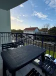 Apartment in residence with swimming pool, near Pontaillac page and casino