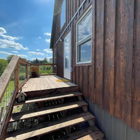 Quiet 2-bedroom country cabin with scenic views 3 miles from Norwich NY.