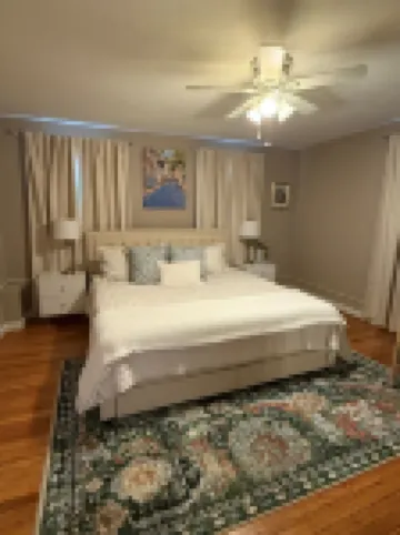 2BR, 1BA Boutique Brick Beauty located in historic Eastport.