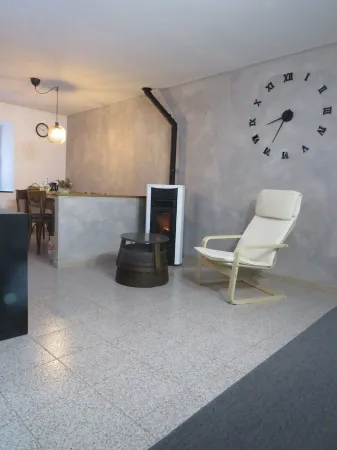 Cozy apartment - nestled in the natural beauty of the Antrona valley Отели рядом со станцией Preglia