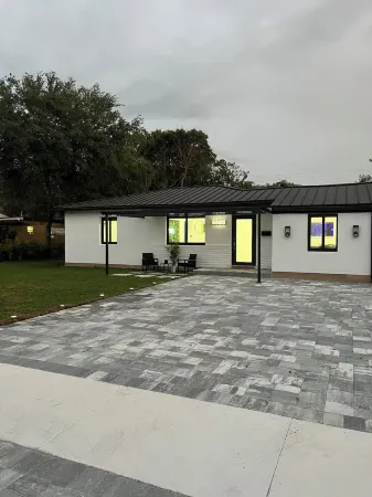 TULUM HOUSE MIAMI SALTWATER HEATED POOL LARGE PRIVATE BACKYARD NEAR BEACH Отели рядом с достопримечательностью «Музей современного искусства»