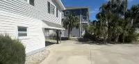 MANATEE COTTAGE:  Gulf Front 2-bedroom house